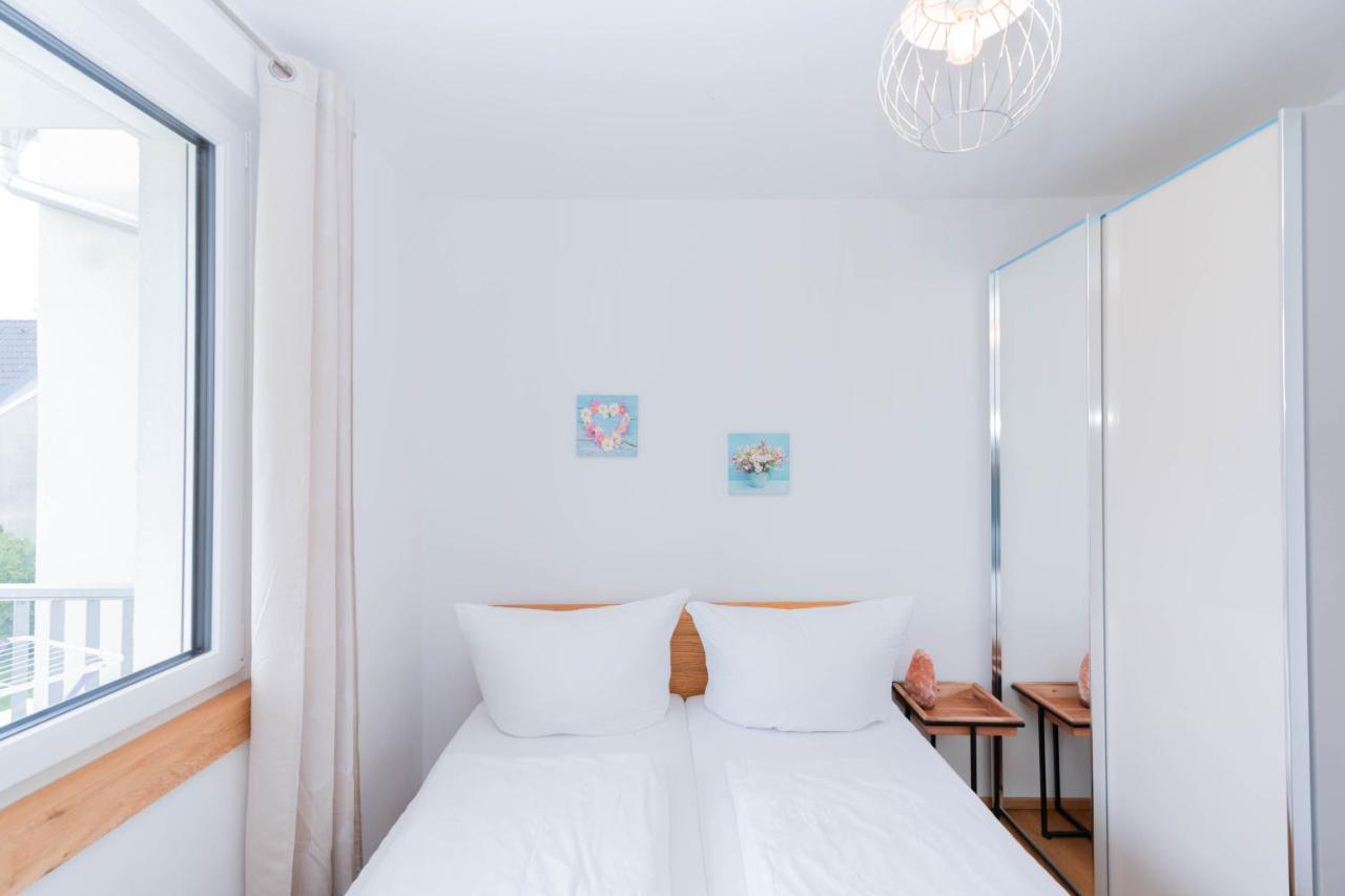 Modern Apartment With Private Balcony Near City Center Wien Eksteriør billede
