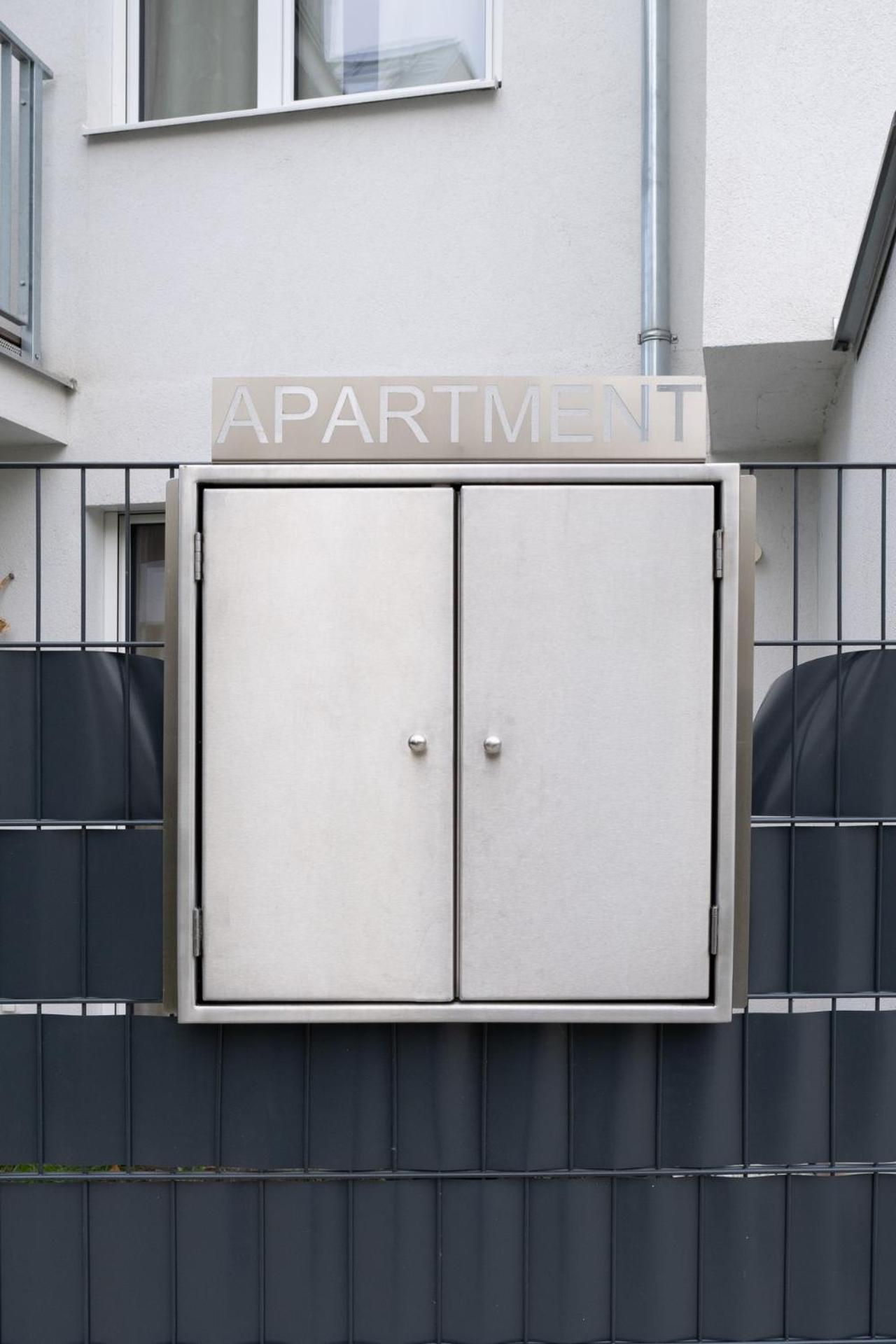 Modern Apartment With Private Balcony Near City Center Wien Eksteriør billede